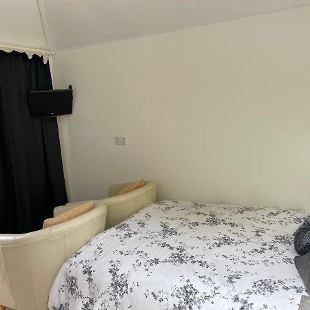 The Little Nest Beach Sole Use Accommodation Near To Bath Wick  Luaran gambar