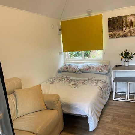 The Little Nest Beach Sole Use Accommodation Near To Bath Wick  Luaran gambar
